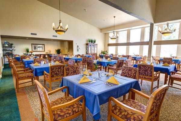 The Chateau Gardnerville community dining room
