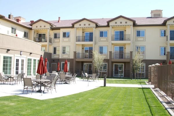 Mountain Park Senior Living courtyard and outdoor seating area