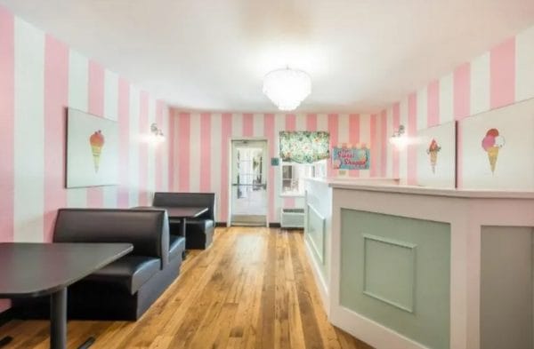 Ice cream parlor for residents of Briar Glen