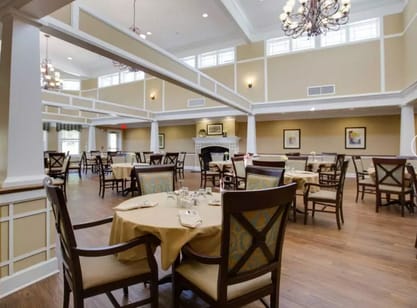 Chatham Ridge Assisted Living community dining room