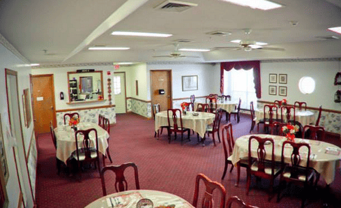 Community dining room in Berryhill Manor Retirement Center