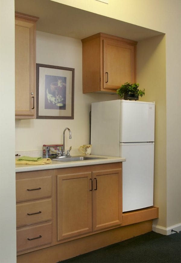 Kitchenette in Model Apartment at Sunrise of Woodland Hills