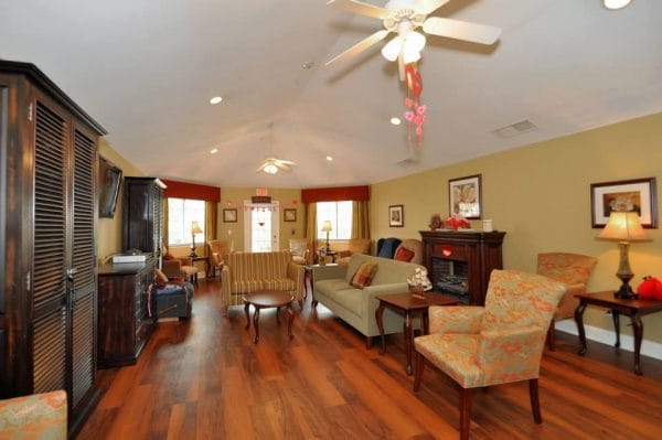 Resident living room in Legacy Ridge at Neese Road