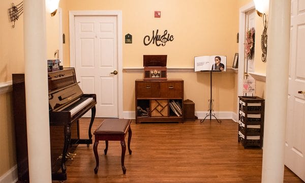 HarborChase of Tallahasee music room