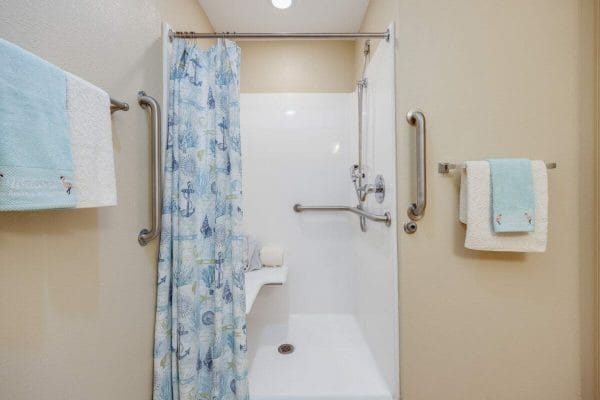 Alliance Community Resident Bathroom with Grab Bars and safety features