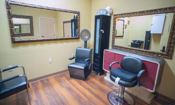 Avista Senior Living Albuquerque resident beauty salon and barber shop