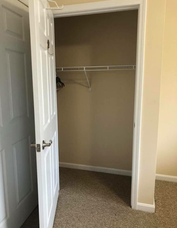 BeeHive Homes of Leitchfield Closet