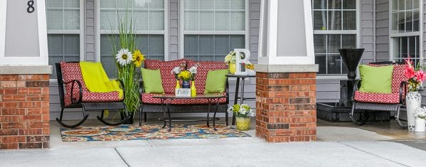 Bickford of Omaha - Blondo Porch Seating