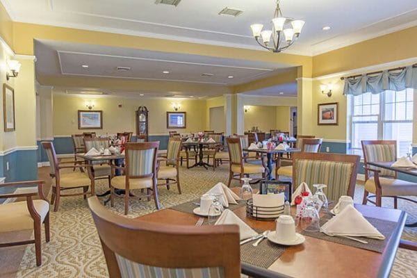 Brookdale Cape Cod Dining Rm