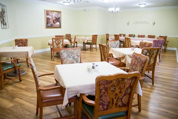 Brookdale Meadowmont Dining Rm