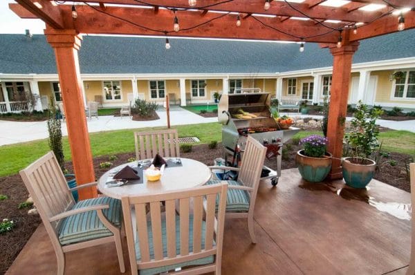 Outdoor grill under trellis at Your Life of Pensacola
