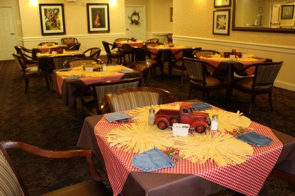 Country Place Senior Living of Canton Mulberry Dining Rm