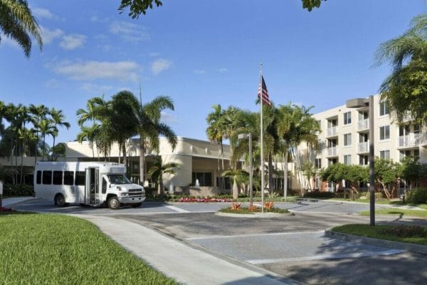 Five Star Premier Residences of Hollywood Entrance and Shuttle Bus
