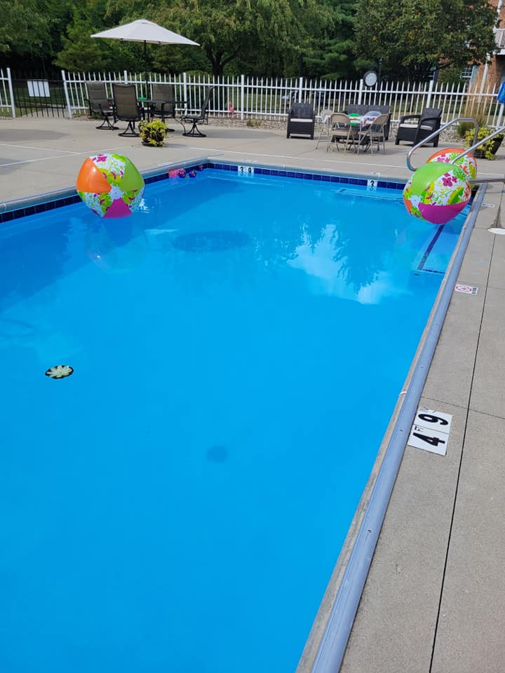 Georgetowne Place Pool