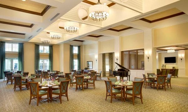 HarborChase of Sarasota dining room