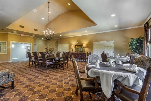 Aberdeen Heights Assisted Living resident dining room