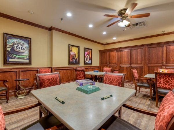 Card playing room in Wyndham Lakes