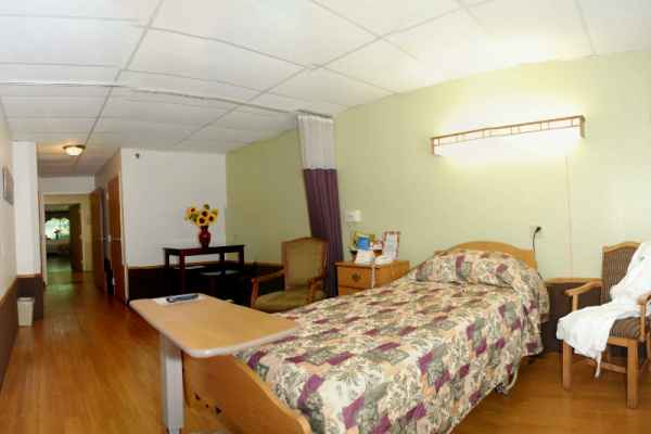 Pineville Rehabilitation and Living Center Patient Rm2