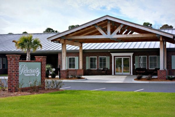 Reflections Assisted Living building front and entrance