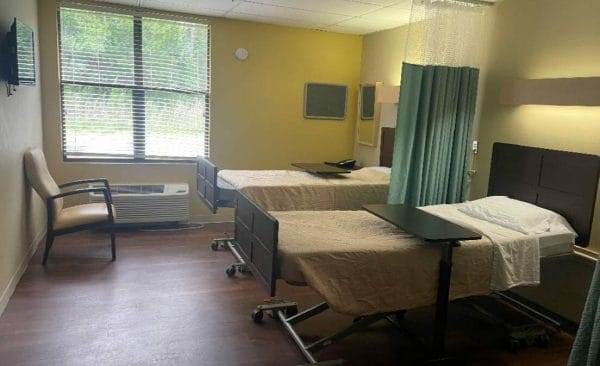 Riverwood Health and Rehab Center Semi-Private Rm