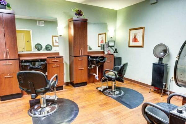 Beauty parlor and barber shop in Sun City West