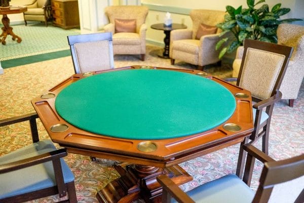 The Glen at Hiland Meadows Poker Table