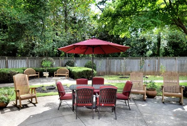 The Madeline of Decatur patio