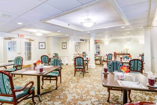 The Pines of Mount Lebanon Dining Rm