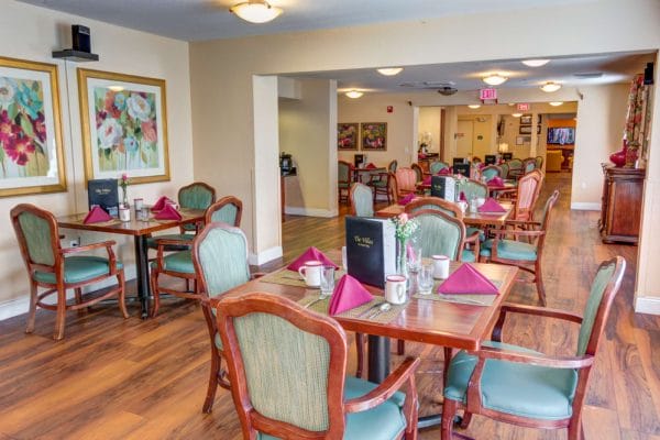 Elevated Estates at New Port Richey dining room
