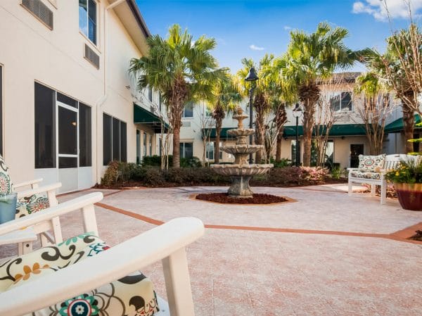 The Windsor of Palm Coast Courtyard
