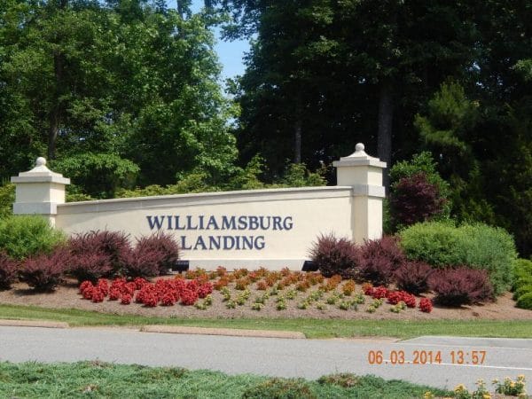 Entrance sign to the community of Williamsburg Landing