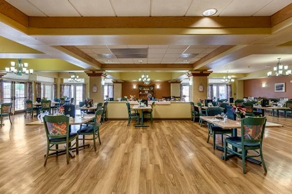 Brookdale Apache Junction community dining room
