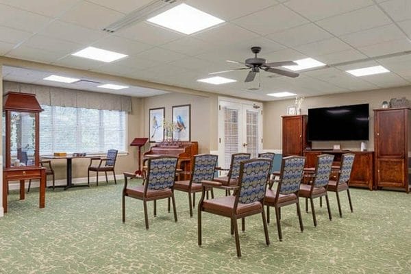 Meting room with chairs lined up in Brookdale Charlotte East