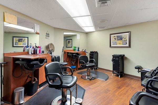 Salon and barber shop in Brookdale Pleasant Hills