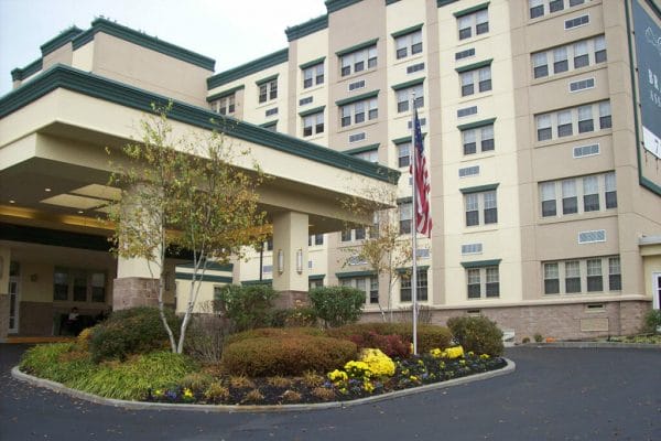 Little Neck NY Assisted Living community Brandywine Living at The Savoy building exterior