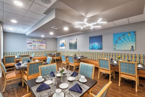 Dining tables and booths in Discovery Village at Westchase