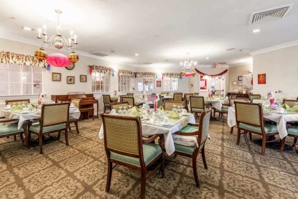 Community dining room in TerraBella Harrisburg