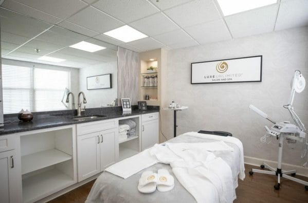 Heatherwood therapy and massage room