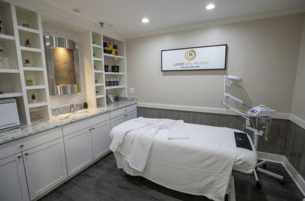 Paul Spring spa and therapy room