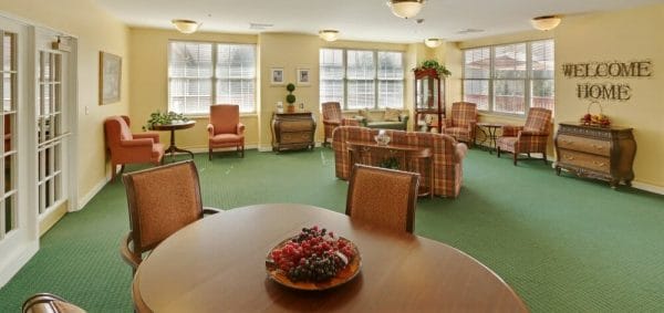 American House West Knoxville card game and resident lounge